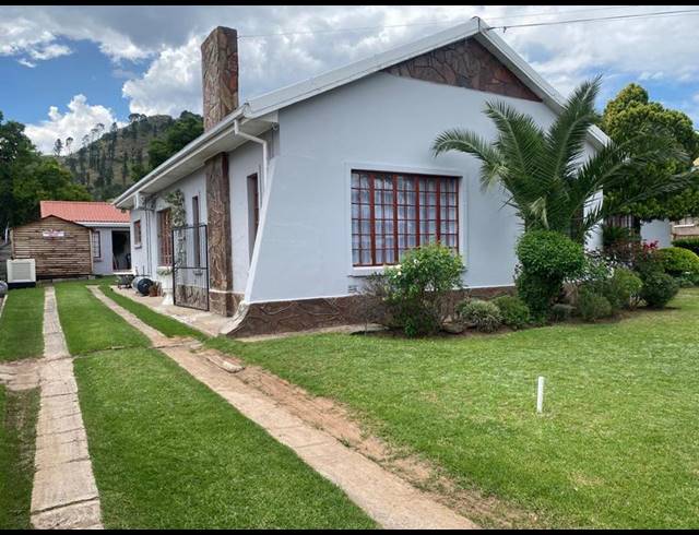 12 BEDROOM HOUSE FOR SALE IN TOP TOWN